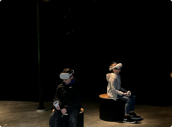 installations de l'oeuvre RIOS TRIOLOGY de Laura Colmenares Guerra à l'exposition Capture #2 au pavillon - expérience VR.